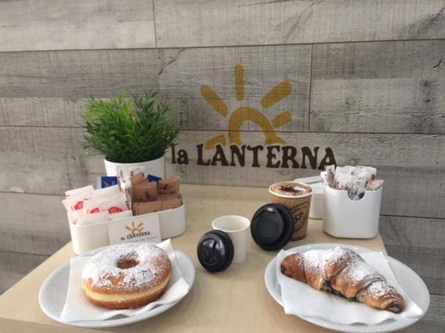 Albergo Ristorante Bar Pizzeria La Lanterna Santi Cosma e Damiano Dış mekan fotoğraf